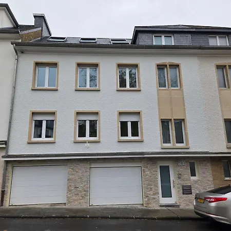 2025 Renovated 1br Loft In Lux-belair